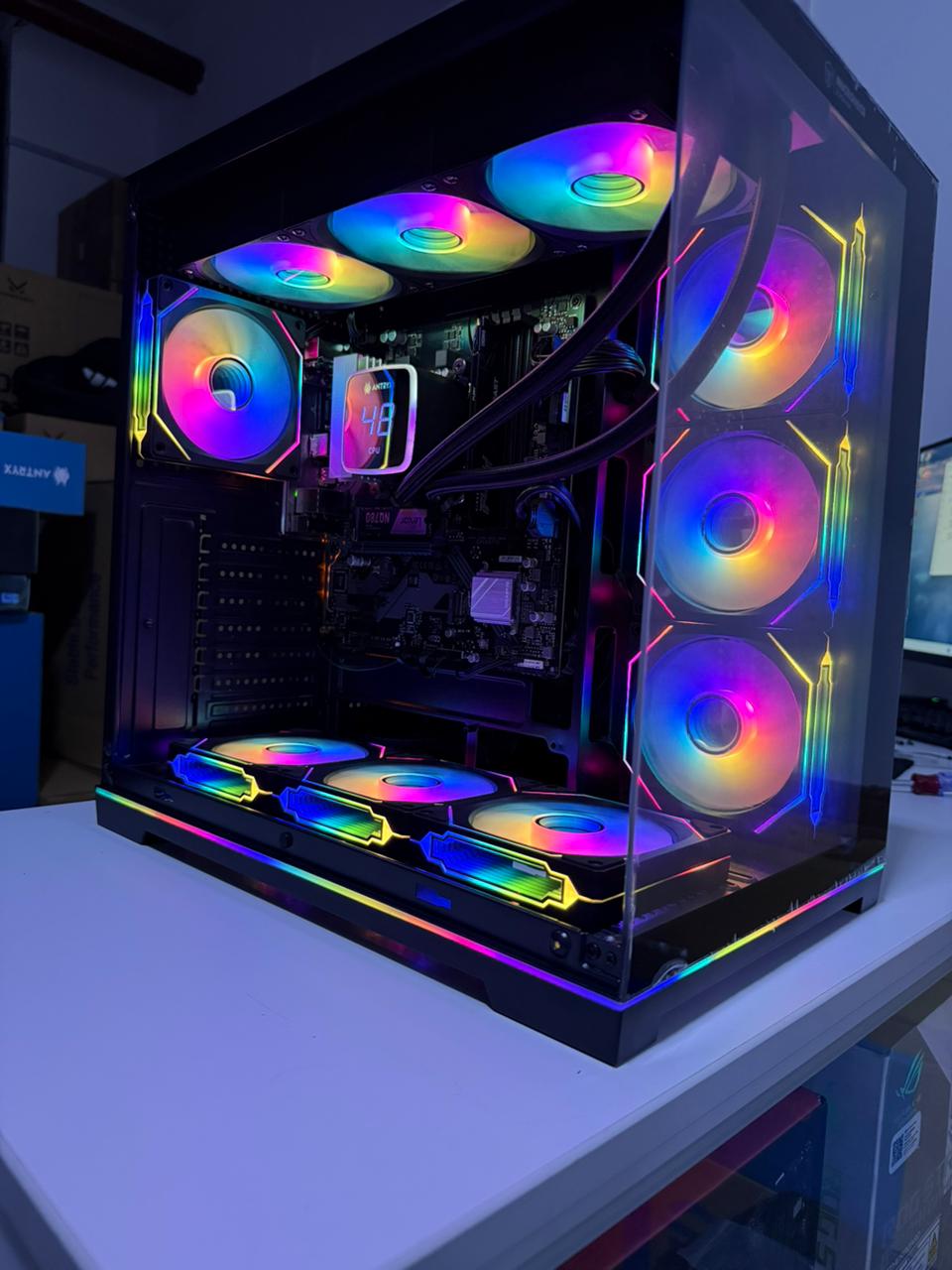 ULTRA 5 250K + RTX 5060 8GB